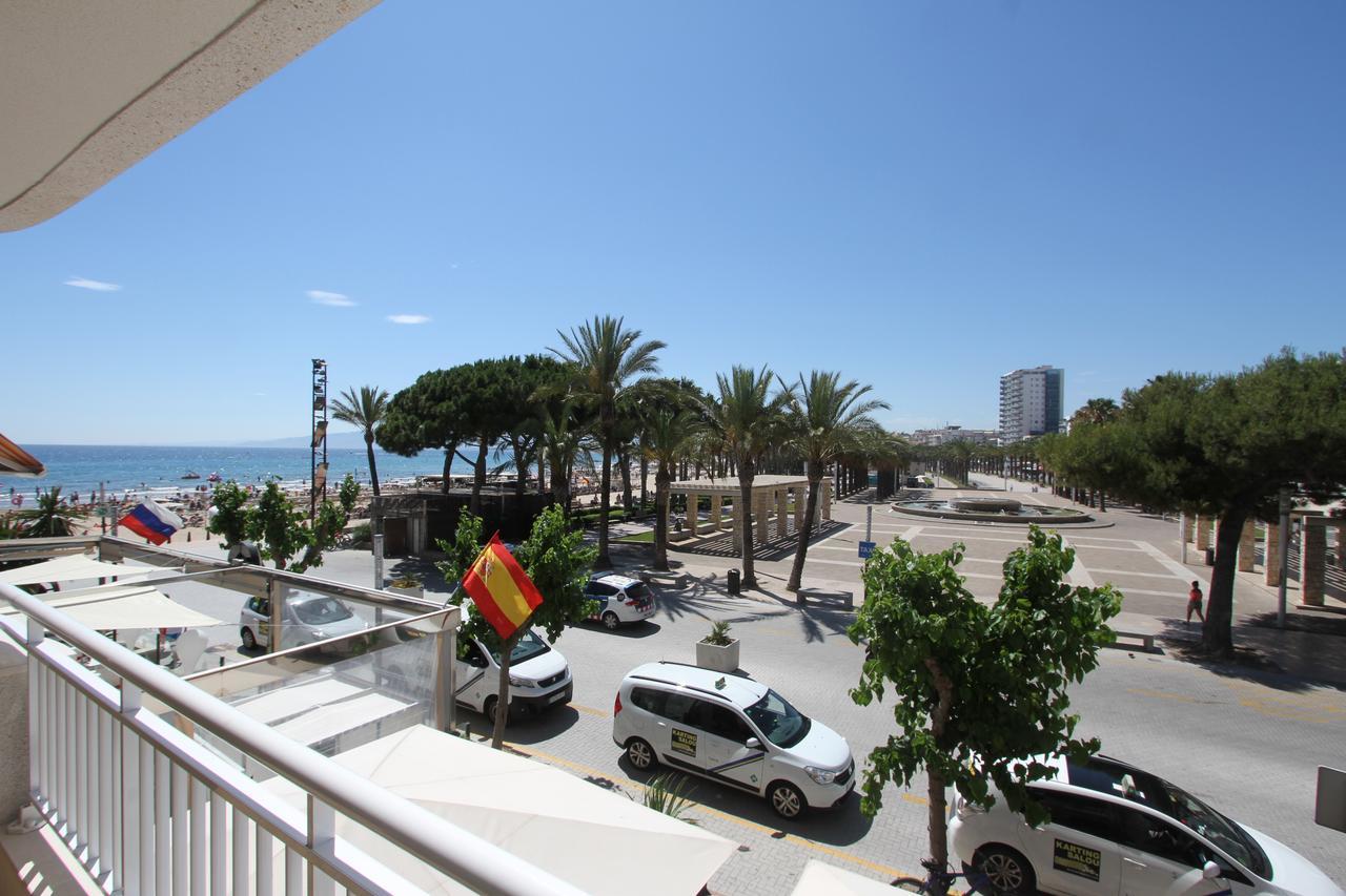 For A Stay Santillana Plaza Salou Exterior foto