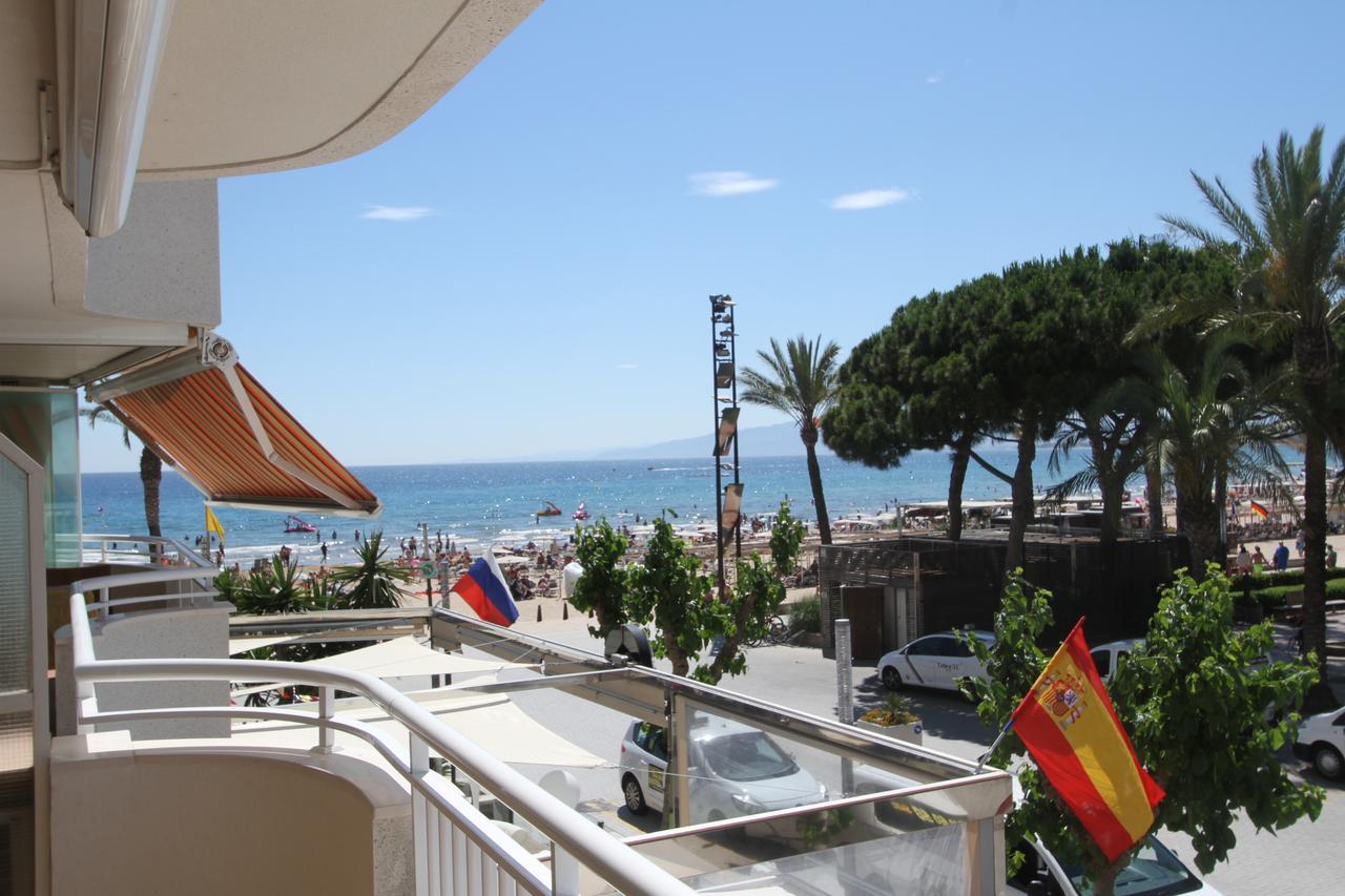 For A Stay Santillana Plaza Salou Exterior foto